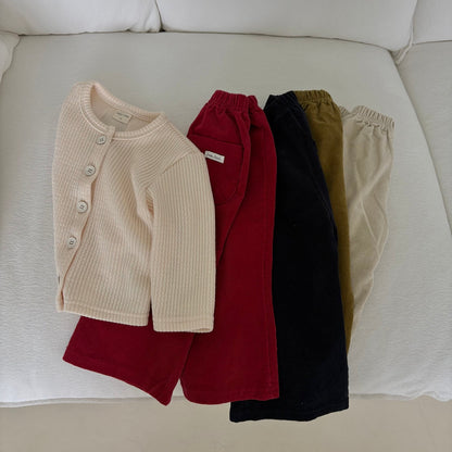 Classic Ribbed Cardigan