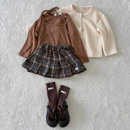 Classic Ribbed Cardigan