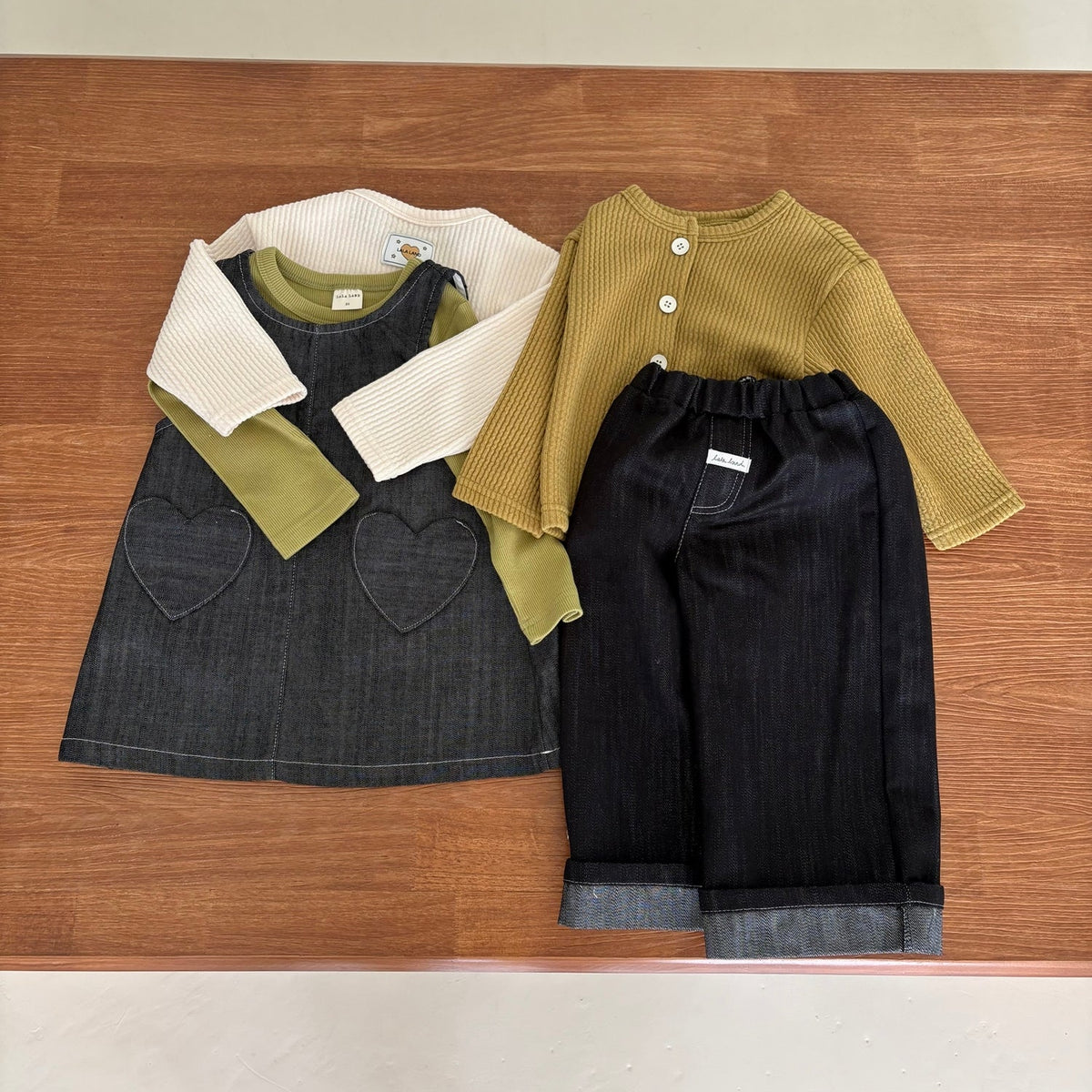 Classic Ribbed Cardigan