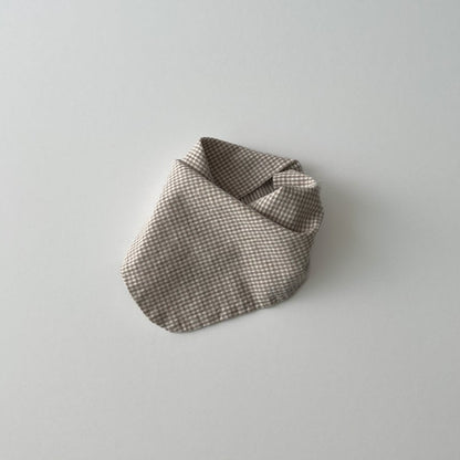 Reversible Bib