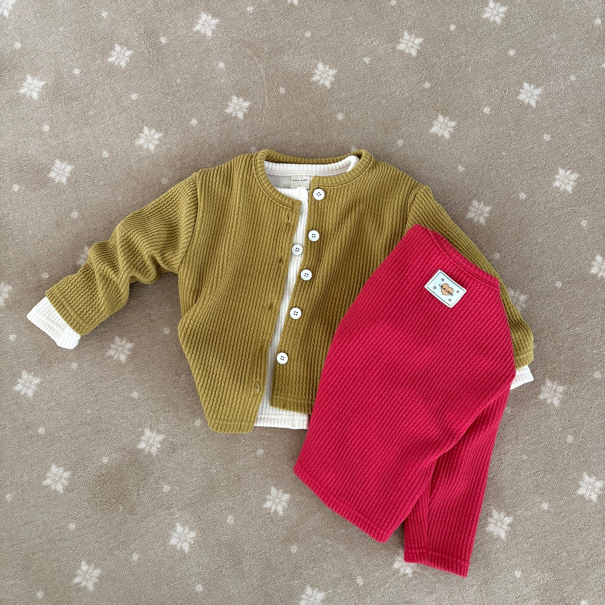Classic Ribbed Cardigan