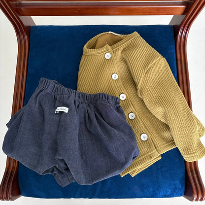 Classic Ribbed Cardigan
